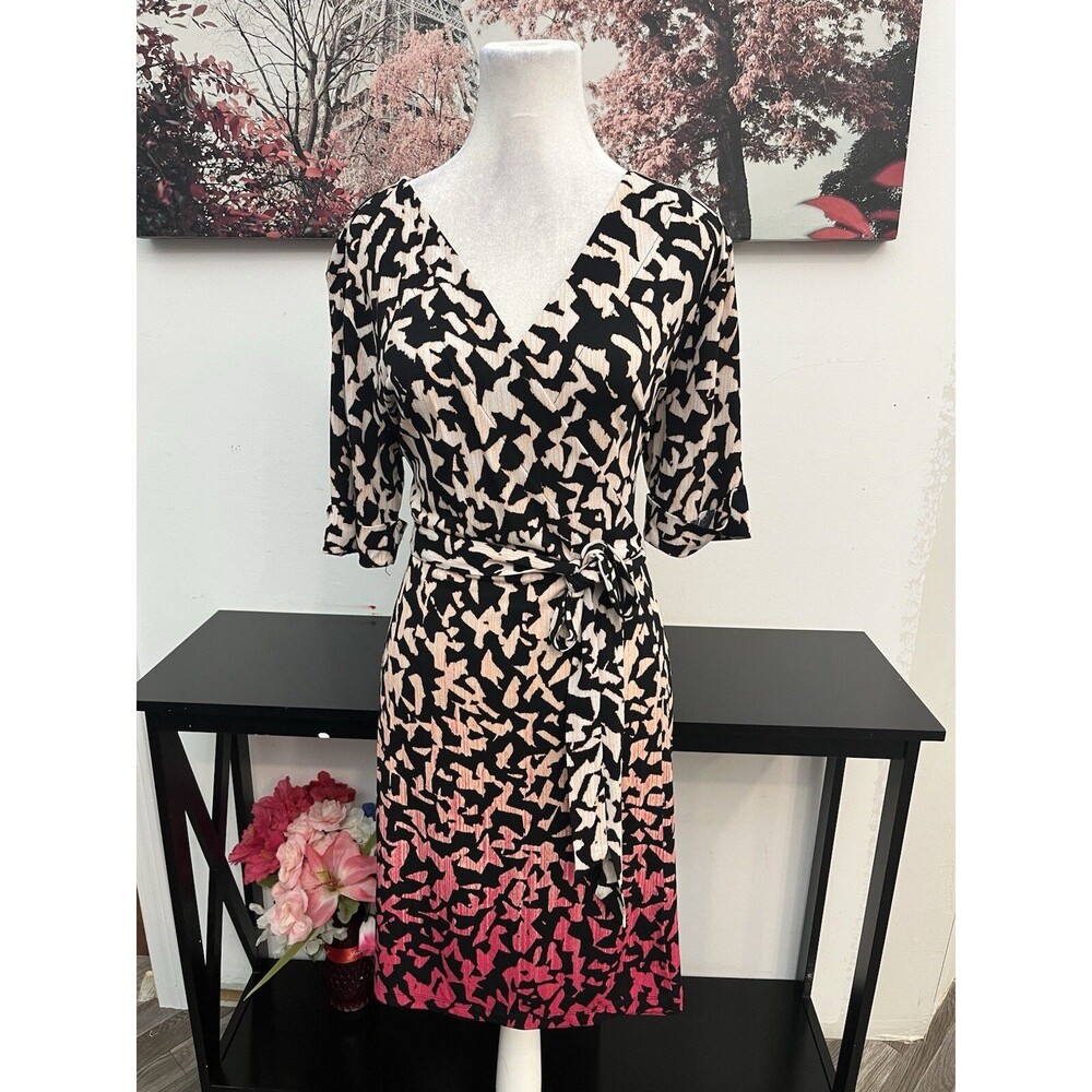 APT.9 Women’s Wrap Dress Size L V Neck Tie Waist 3/4 Sleeve Geometric Pullover